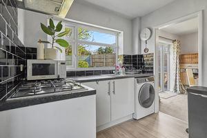 Photo 32- click for photo gallery